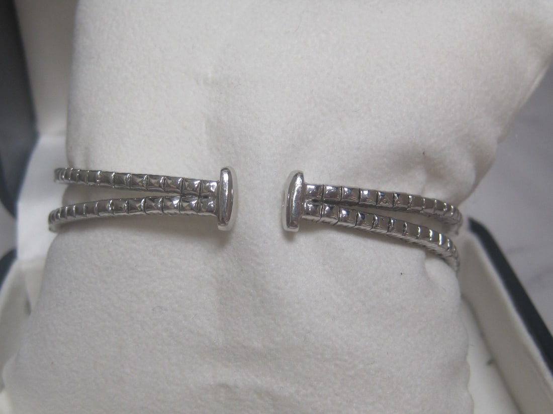 18k White Gold Double Row Diamond Flexible Cuff Bracelet - 4