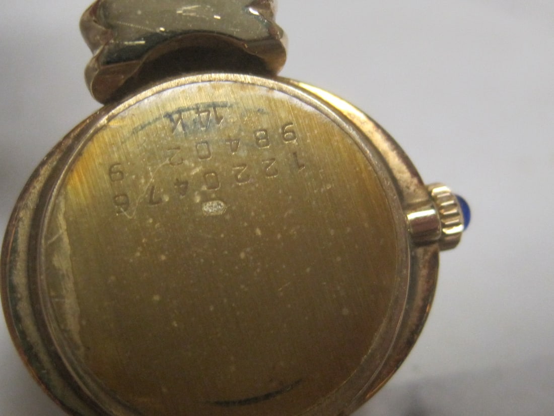 14k Gold Baume & Mercier Ladies Watch - 10