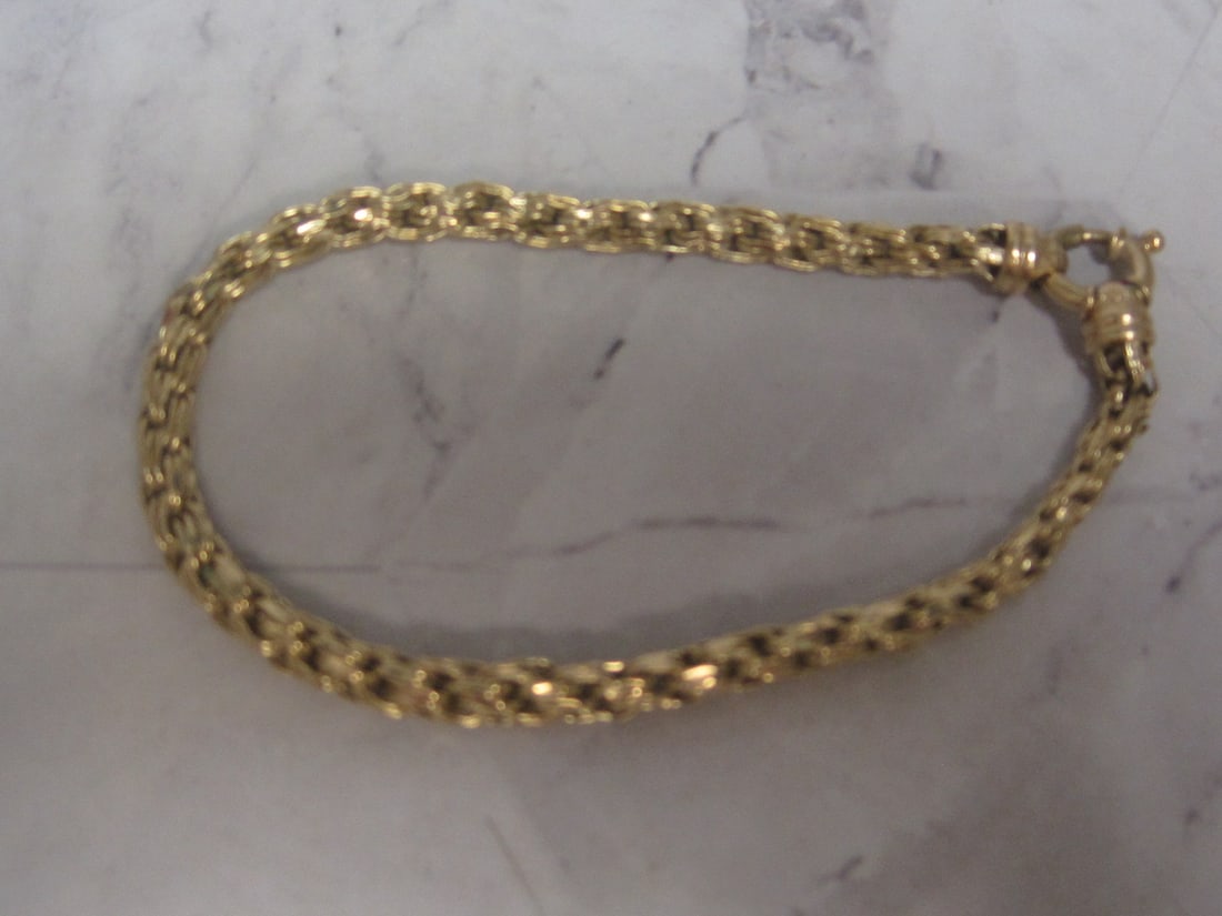 8 1/2" 14k Gold Byzantine Bracelet: Weighs 6.1 grams