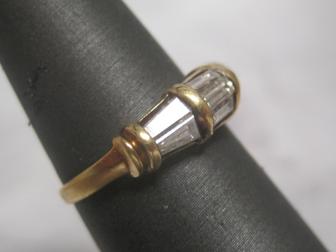 18k Gold Diamond Band appraised at $3000 - 3