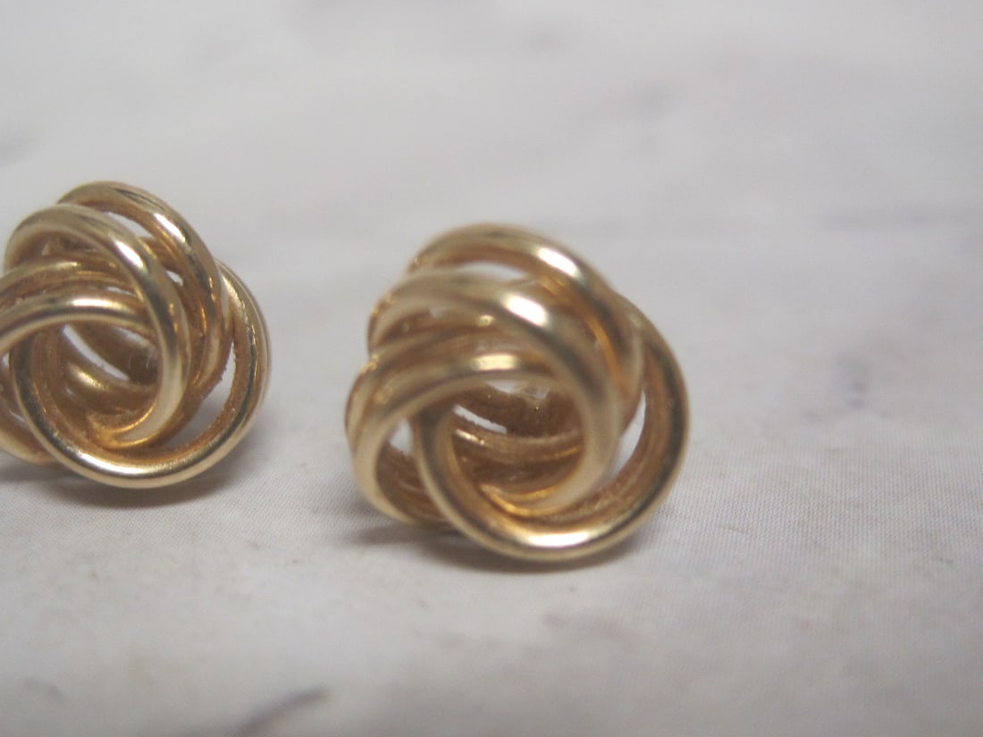 14k Gold Love Knot Pierced Earrings - 2