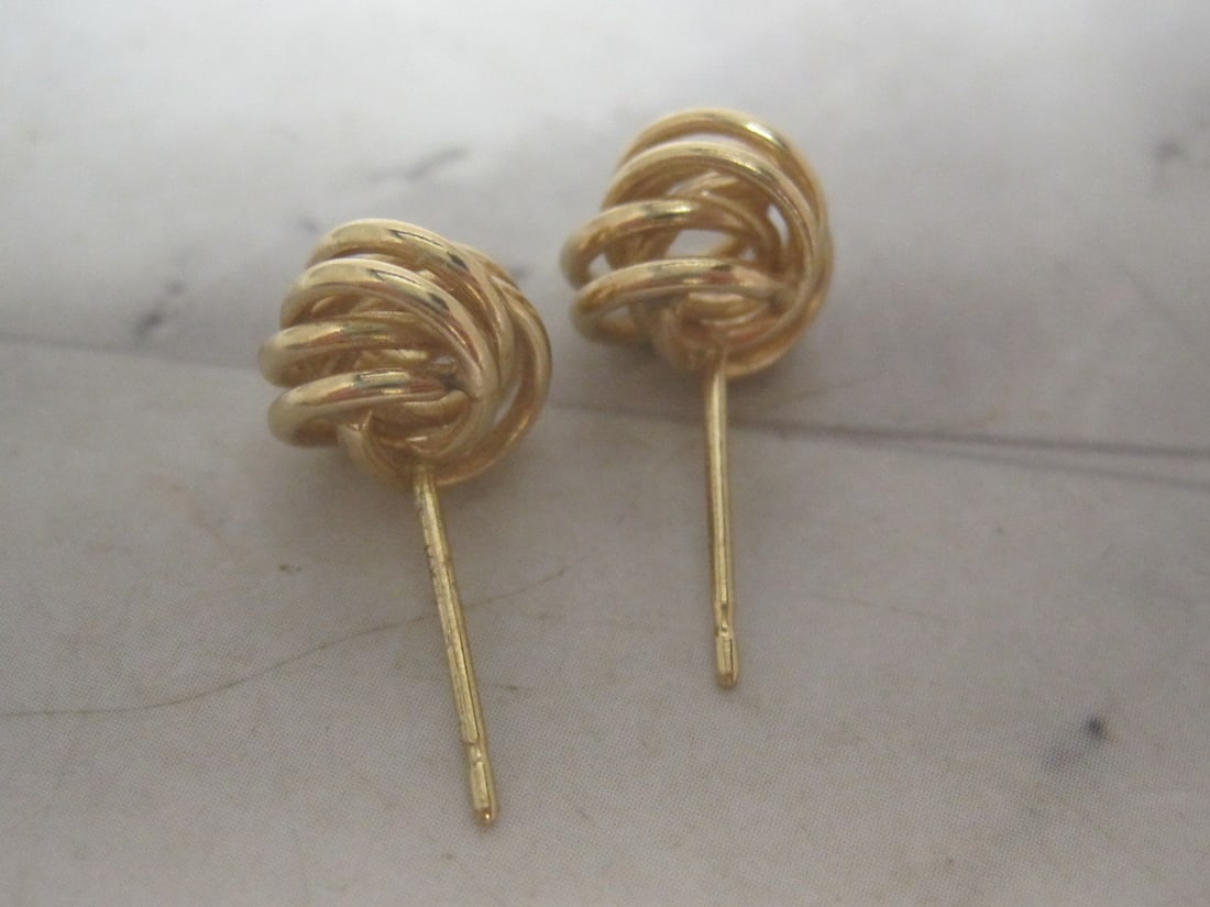 14k Gold Love Knot Pierced Earrings - 3