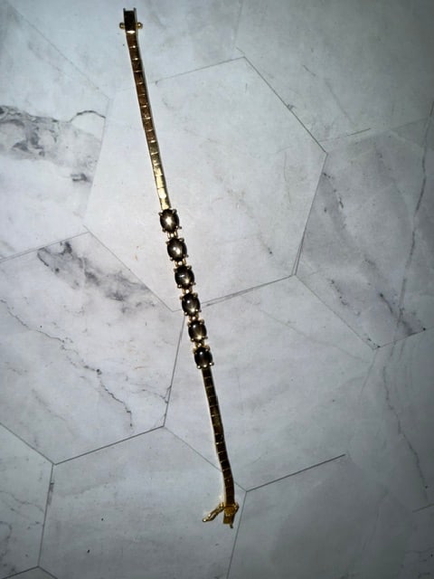 7" 14k Gold Black Star Sapphire & Diamond Bracelet: Weighs 14.2 grams