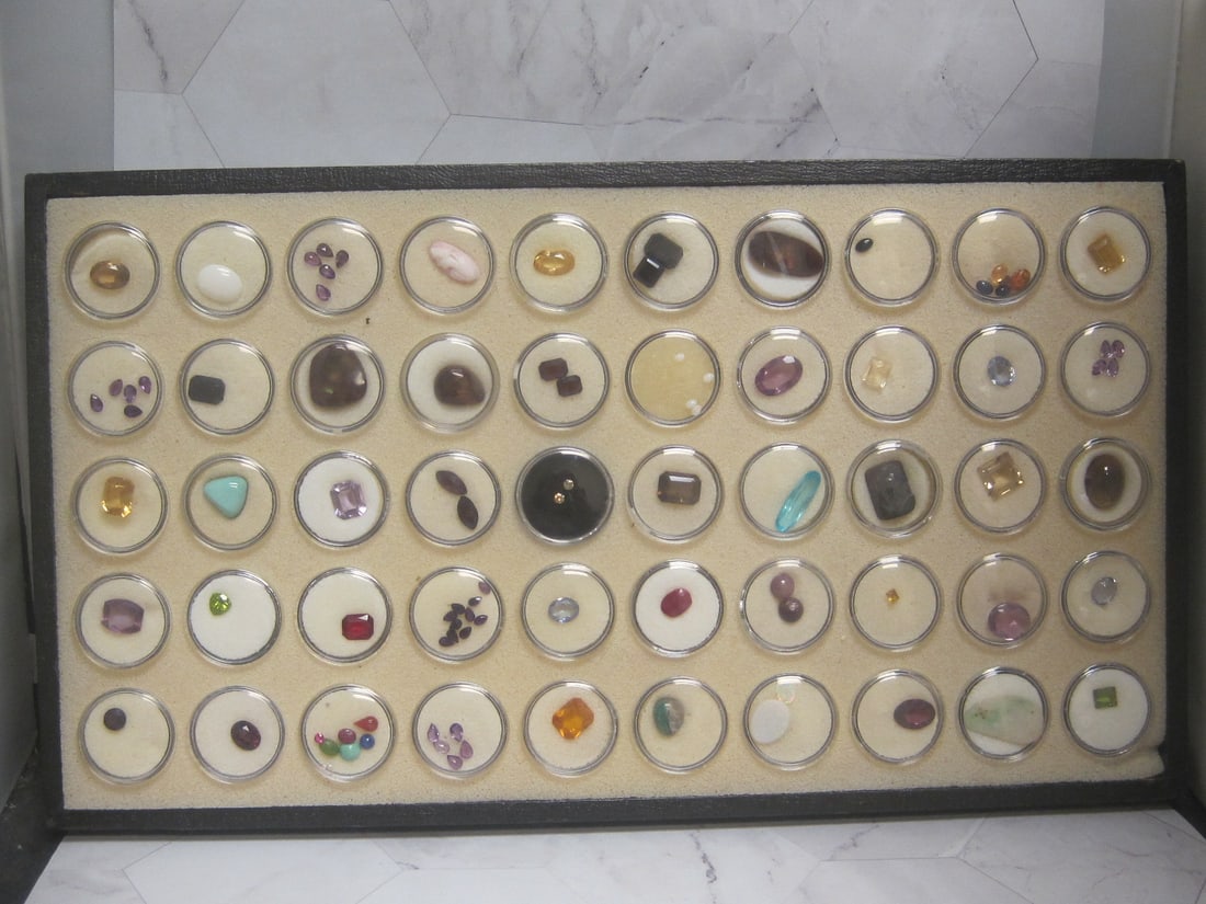 88 Piece Gemstone Lot from Jewelers Estate (1 of 7)