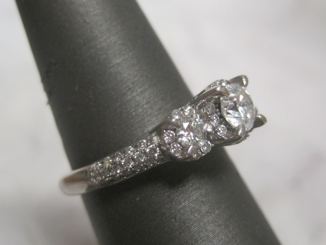 14k White Gold Diamond Ring appraised at $2,350 - 4