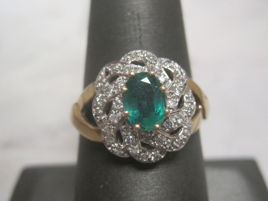 14k Gold Emerald & Diamond Ring appraised at $2,350 (1 of 7)