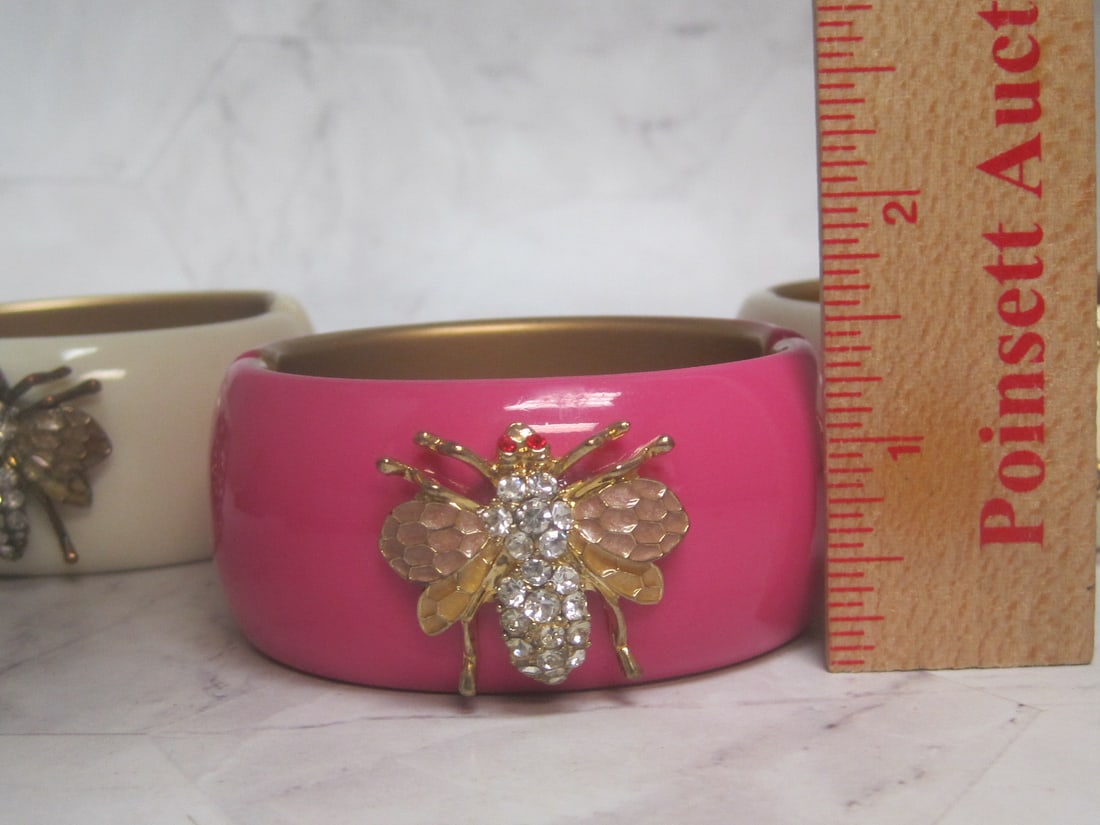 3 Hinged Wide Acrylic Dangle Bracelet with Rhinestone Bees & Starfish - 6