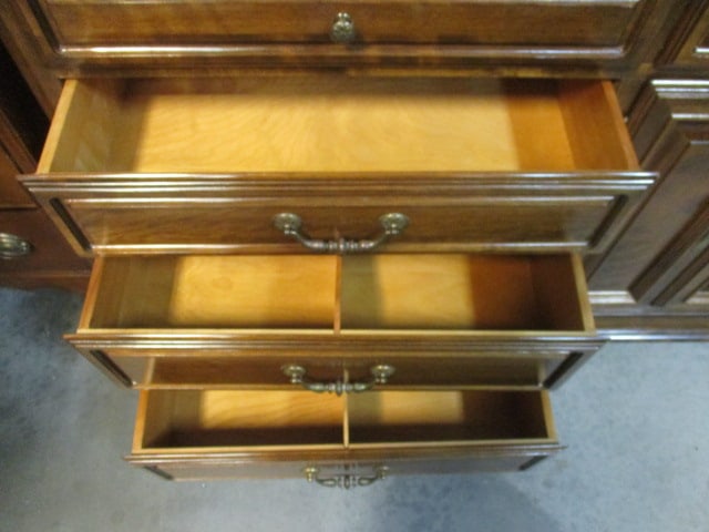 Ethan Allen 12 Drawer 2 Door Dresser w/mirror - 3