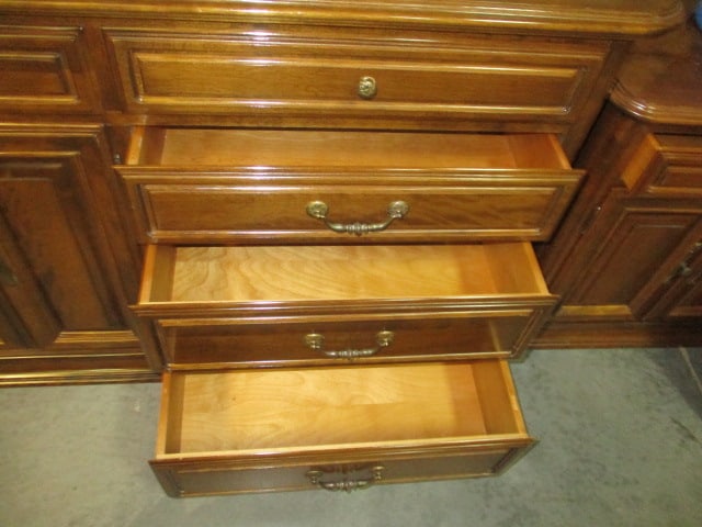 Ethan Allen 12 Drawer 2 Door Dresser w/mirror - 4