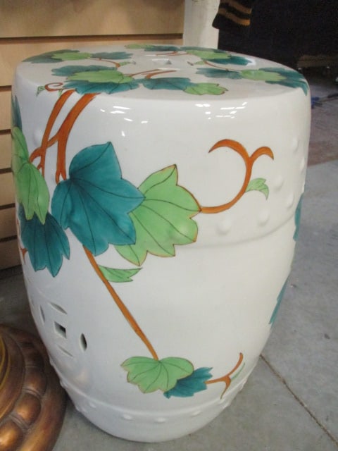 White Ceramic Garden Stool w/Leaf Pattern: 12" Diameter x 19" H