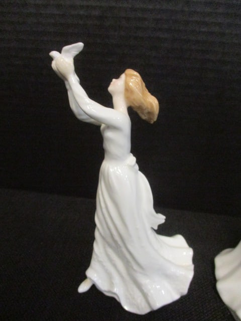 Royal Doulton Thinking of You 7" & For Someone Special 6" Figurines - 6