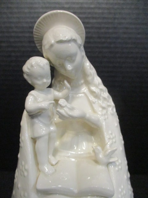W. Germany Hummel 'Madonna' Figurine - 2