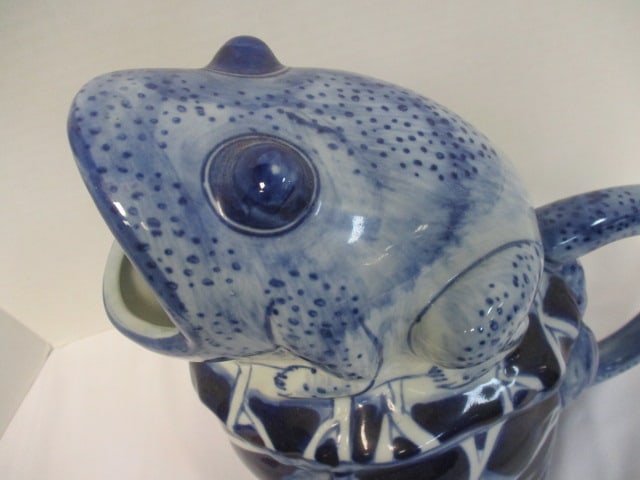 Blue & White Ceramic Majolica Whimsical Frog Pitcher - 4