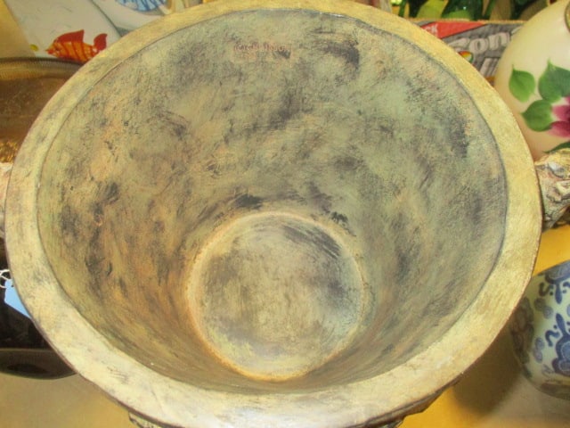 Distressed Finish Lidden urn w/Bird Handles & Bird on Lid - 8