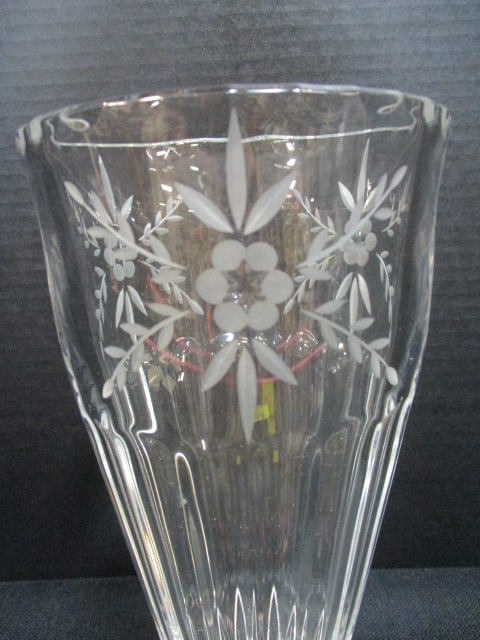 Gorham 'Chantilly Collection' Footed Crystal Vase - 2