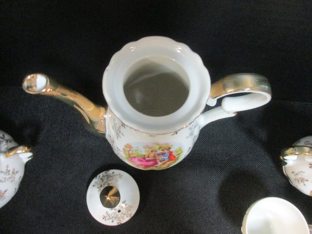 Courting Couple Porcelain Tea Set - 13