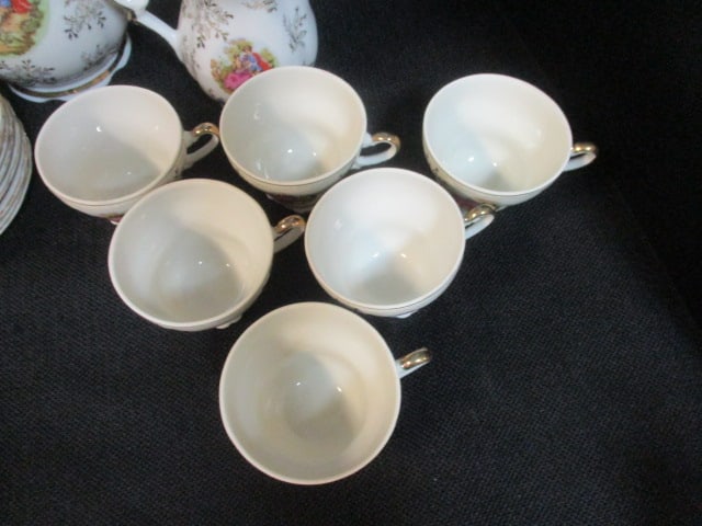 Courting Couple Porcelain Tea Set - 2
