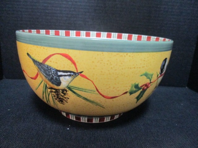 Lenox 'Winter Greetings' Salad/Vegetable Bowl: 11 x 6