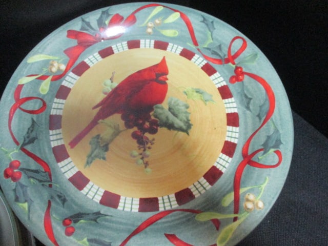 Lenox 'Winter Greetings' Dinnerware (28 PC) - 10