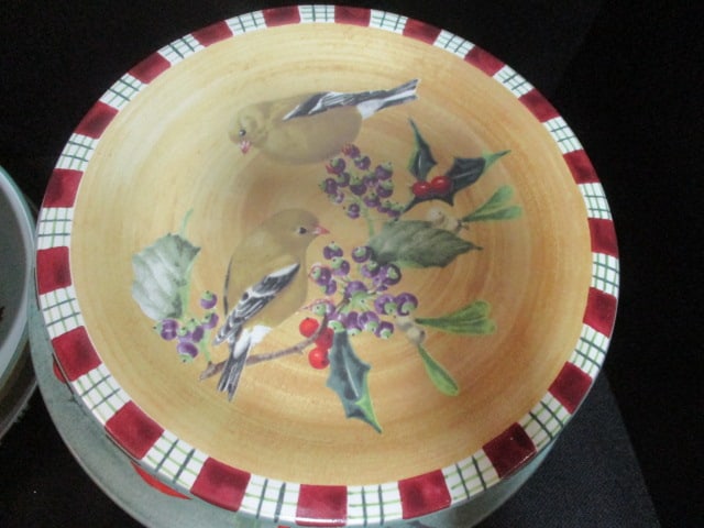 Lenox 'Winter Greetings' Dinnerware (28 PC) - 6