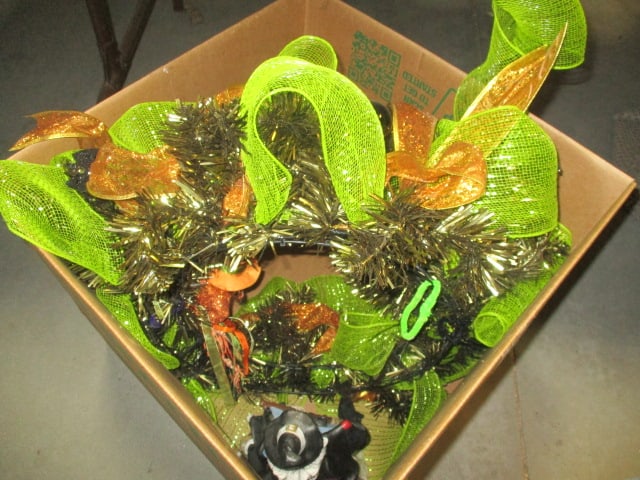 Halloween Wreath, etc.: see all pictures