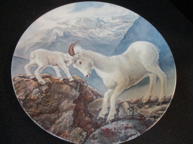 Knowles River Shore Ltd. Collectible Plates 1981 - 3