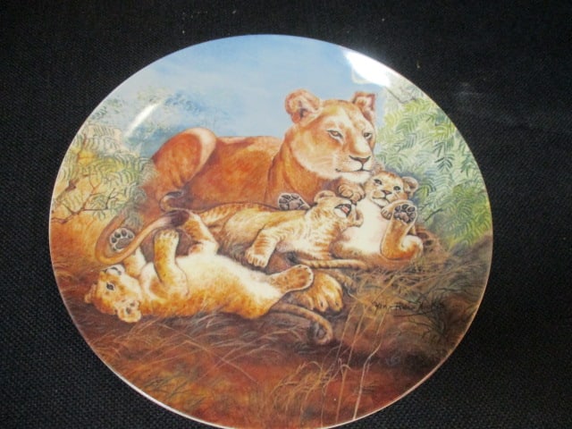 Knowles River Shore Ltd. Collectible Plates 1981 - 5