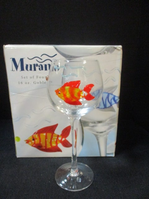 Murano 16 oz Goblets (Lot of 5) w/applied fish: .