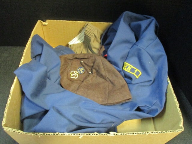 Boy Scouts Size 14 Shirt, Brownie Size 12 Shorts, Socks, Beanie: .