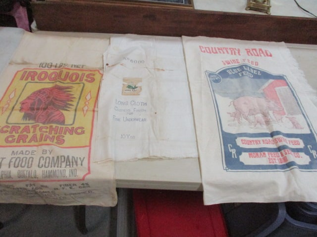 Iroquois Scratching Grains Food Sack, Country Road Swine Feed Sack,: Lont Cloth Chamois Finish Sack (see pictures)