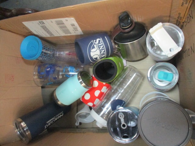 Aladdin Thermos & Misc. Drinking Cups Grouping: see all pictures