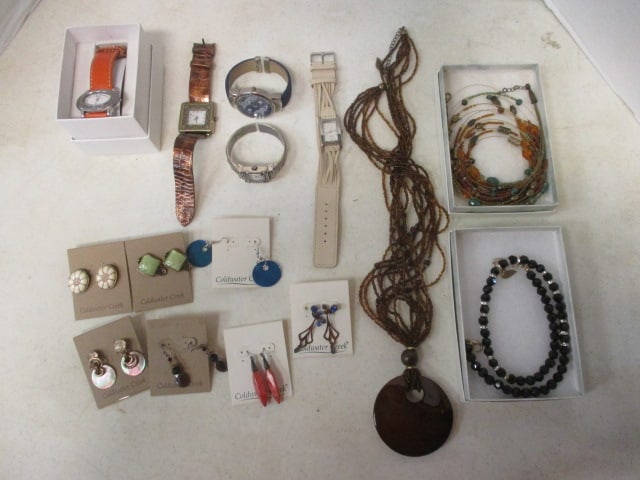 Large Lot of Coldwater Creek Fashion Jewelry: .