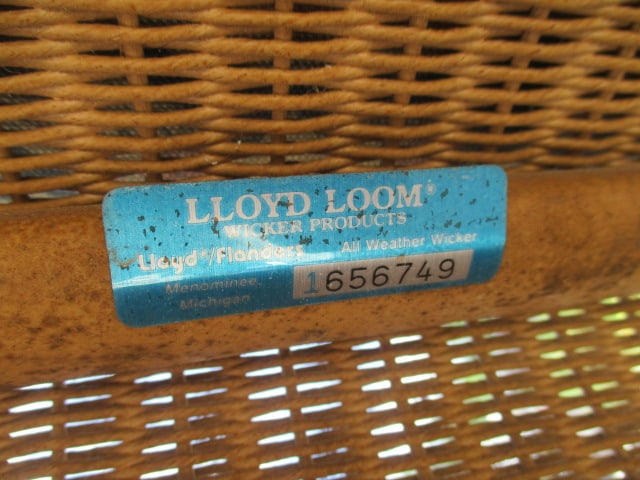 Lloyd Loom Woven Resing Indoor/Outdoor Round Table and Pair of Barrel Back Arm Chairs - 11