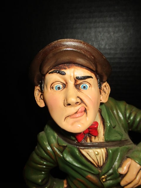 Vintage Peter Mook "The Caddie" Resin Golf Statue - 5