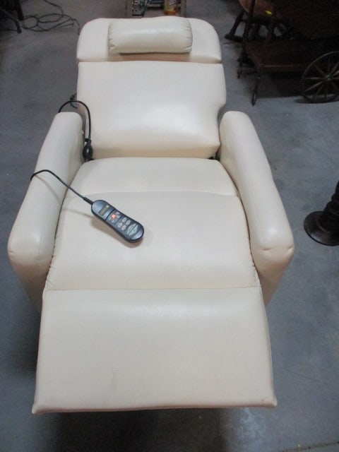 Relax the Back Zero Gravity Lift Chair with Heat and Vibration Upgrade - 8