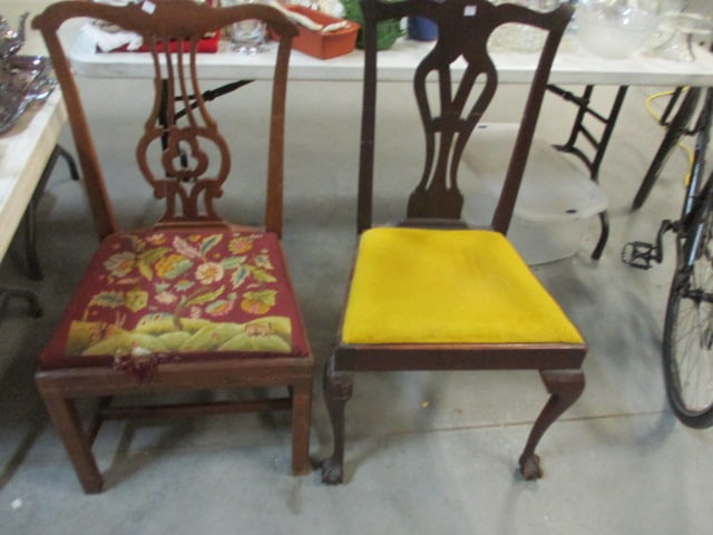 Two Vintage Chippendale Style Side Chairs (1 of 10)
