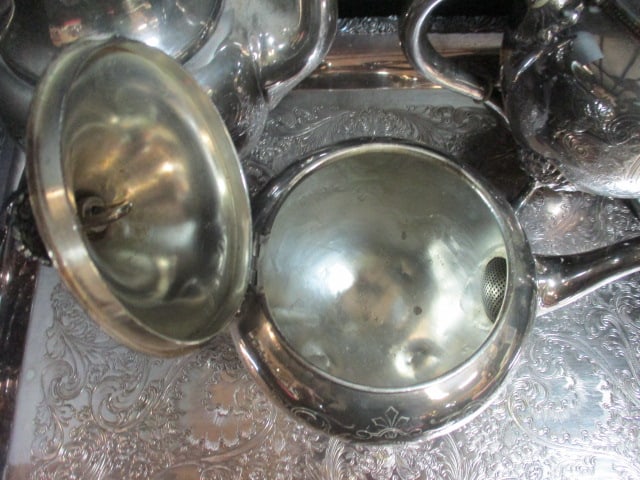 Elegant Wilcox Britannia Co. Victorian 6 Piece Silverplated Coffee/Tea Service - 7