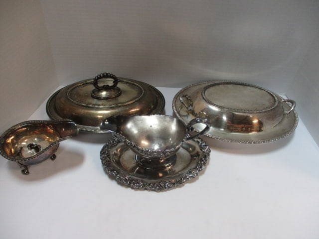 Silverplated Sauce Boat, Creamer and Two Covered Serving Dishes (1 of 16)