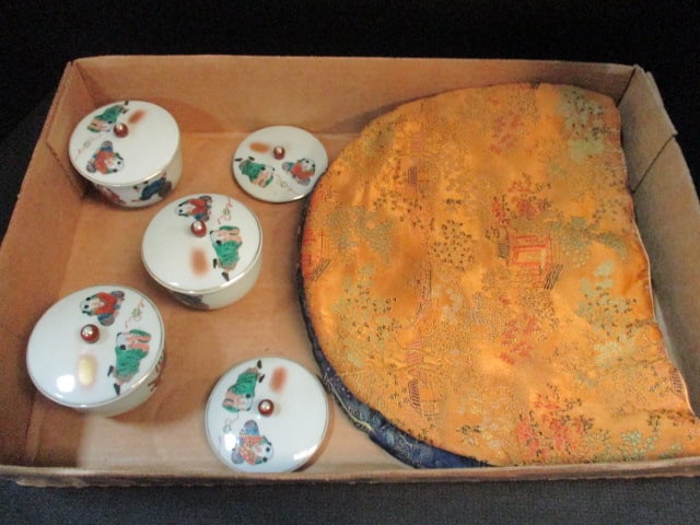Two Silk Kitchen Appliance Cozies and Chinese Lidded Rice Bowls (1 of 12)