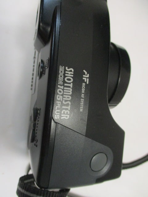 Ricoh Shotmaster Zoom 105 Plus 35mm Camera with Tamrac Carry Case - 3