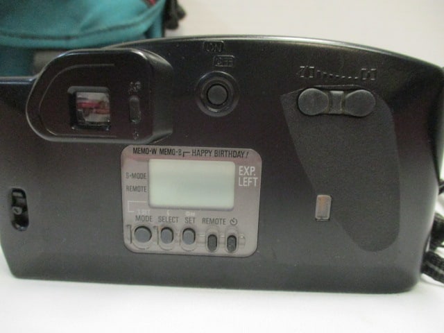 Ricoh Shotmaster Zoom 105 Plus 35mm Camera with Tamrac Carry Case - 4