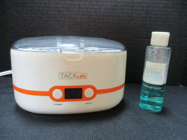 TackLife Model MUC02 Ultrasonic Jewelry Cleaner: includes partial bottle of cleaning solution, powers on and works