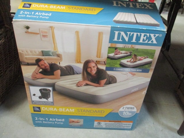 New Old Stock Intex 2-in-1 Airbed with Battery Pump: .