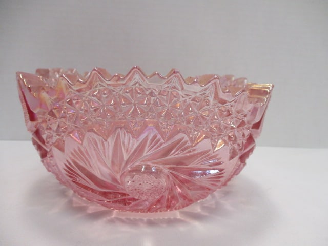 Pink Hobstar Iridescent Bowl (1 of 2)