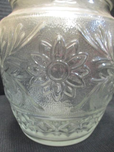 Vintage Anchor Hocking Sandwich Glass Cookie/Biscuit Jar - 2
