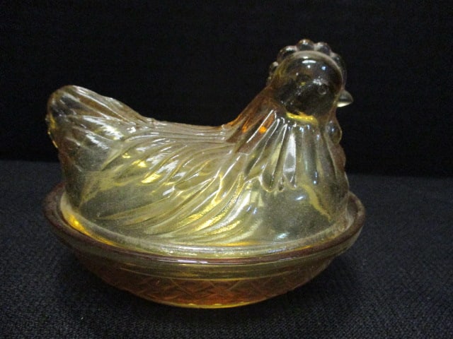 Four Hen on Nest Glass Dishes - 4