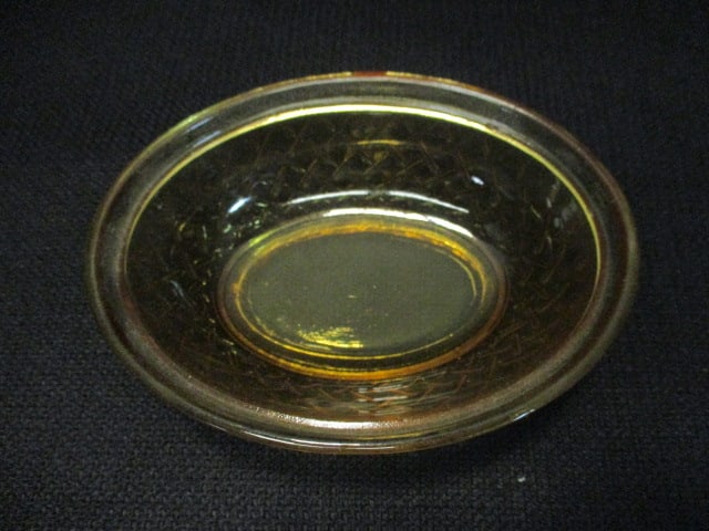 Four Hen on Nest Glass Dishes - 5