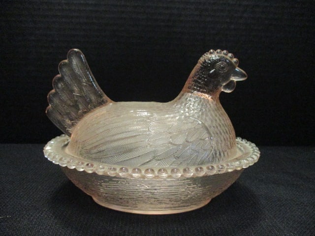 Pink Glass Hen on Nest Dish: 5 1/4"h