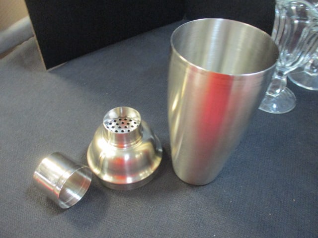 Stainless Steel Cocktail Shaker and Four Pressed Glass Sundae Glasses - 3