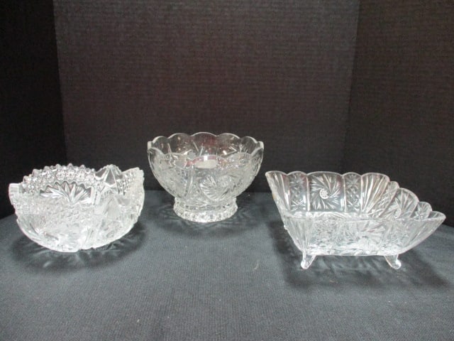 Three Hobstar Design Crystal Serving Bowls: .